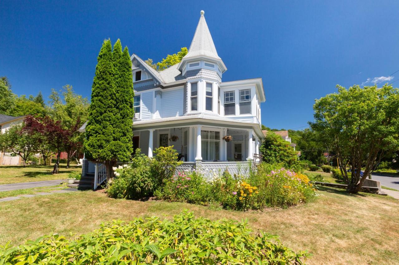 Vila Streamside Victorian Margaretville Exteriér fotografie